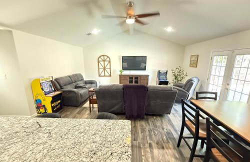 DFW Oasis with Pool and Hot Tub - Photo 56