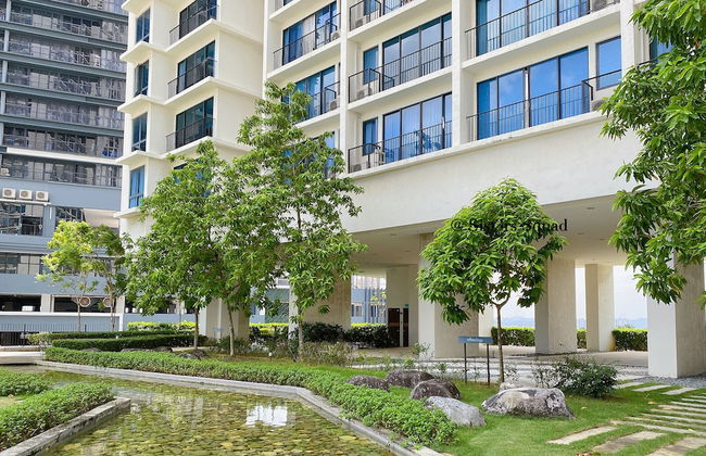 GreenerySuite Trefoil Setia Alam - Photo 35