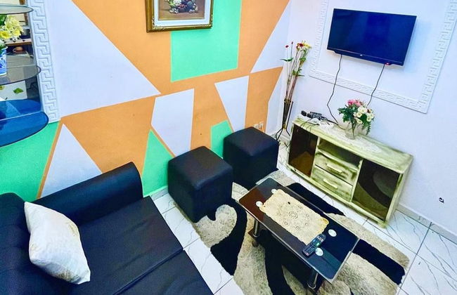 1 Bed Studio Sleeps 2 - Canal View, Parking, Wifi - Foto 9