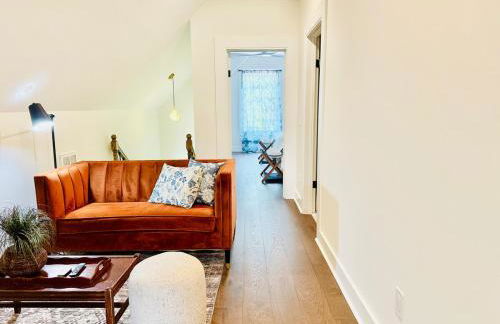 Near Ft Moore Ft Benning and CSU Restored Historic Home - Foto 59