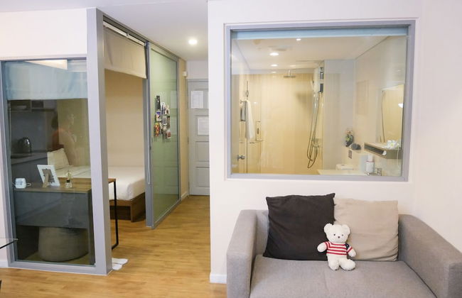 Locals Sathorn Siamese Nang Linchee - Foto 19