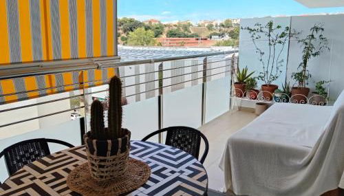 Alegre apto con piscina, a 300m de la playa. - Photo 3