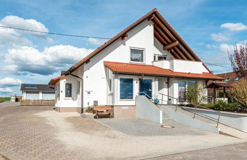 Arnold Laubbach - Foto 1