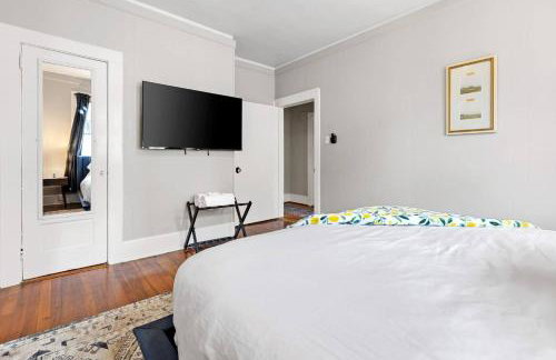 Cottontown Bungalow - Fast WiFi - Walk Downtown - Foto 26
