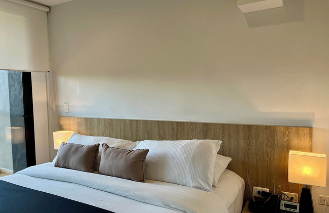 Hotel Rioverde- 5 minutos de cercanía al aeropuerto - Foto 10