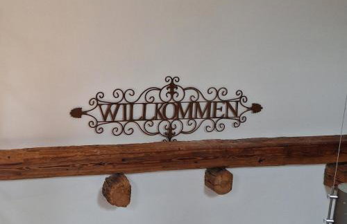 Apartma Under The Drunk Railroad - Foto 15