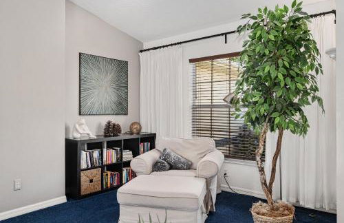 Triple En-Suite Pool Retreat - All Master Bedrooms - Foto 8