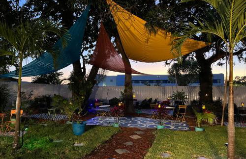 Stunning Little Havana Suites Close to airport, Calle Ocho, Brickell, Wynwood and the Beaches - Free Parking - Foto 60