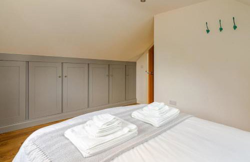 Idyllic village, gateway to the Cotswolds, nr pub - Photo 27