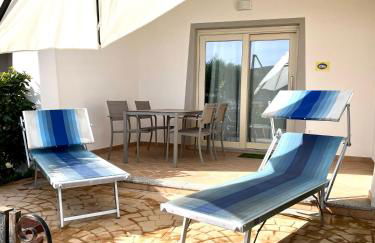 Mediterranean Sea Shell Pool House - Foto 3