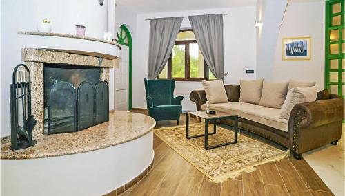 Pet Friendly Home In Jurdani With Sauna - Foto 5