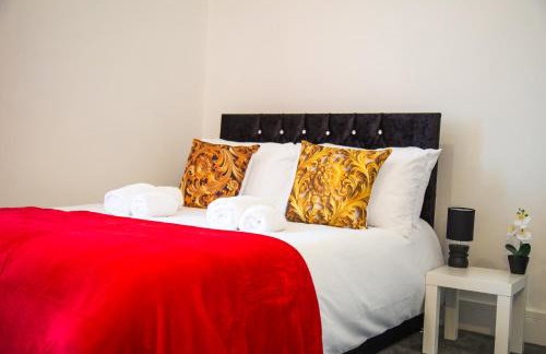 Lucky Home 15 - Near BAE, Docks, Lake District - Ideal for Trade & Family - 2 Bedrooms - One Double Bed in Each Bedroom - Max 4 Guests - Photo 30