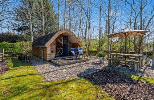 Swallow Light-filled pod with far-reaching scenic views - Photo 1