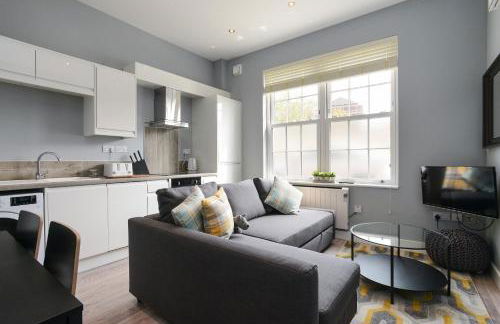 Arena Apartments - Stylish and Homely Apartments by the Ice Arena with Parking - Photo 25