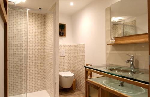 Charmant gîte près du Mans : calme, confort, commerces à proximité, idéal pour 2 pers. - FR-1-410-273 - Photo 2