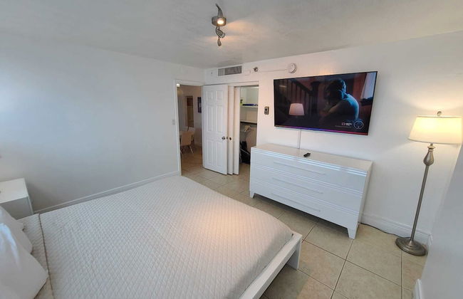 Castle Beach Club Apartments - Photo 58