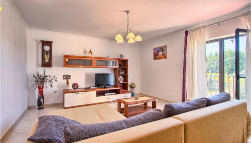 Perla Klaudio - Foto 3