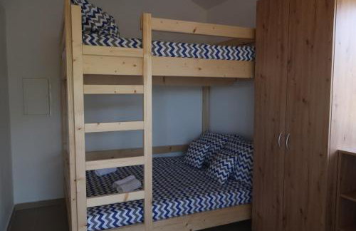 Robinson olive tree huts - Photo 45