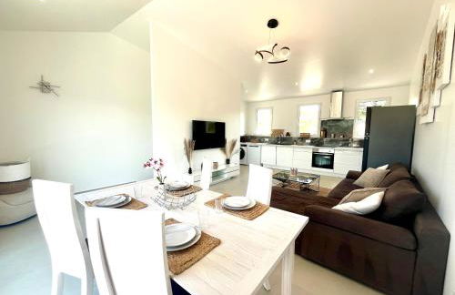 Cosy village Home with Horizon - Foto 5