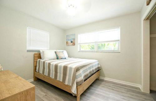 Beach Vacation Home 4 BR w/ Pool near West Palm Beach - Foto 18