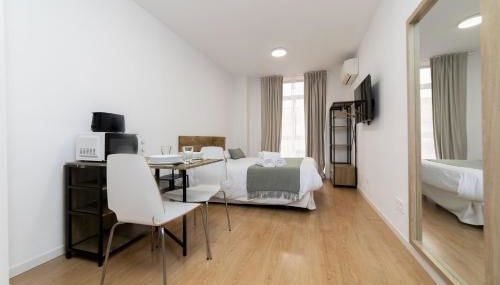 Luxury IV - Ferga Suites - Photo 5