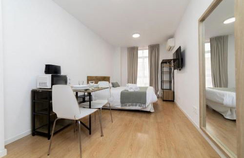 Luxury IV - Ferga Suites - Photo 5