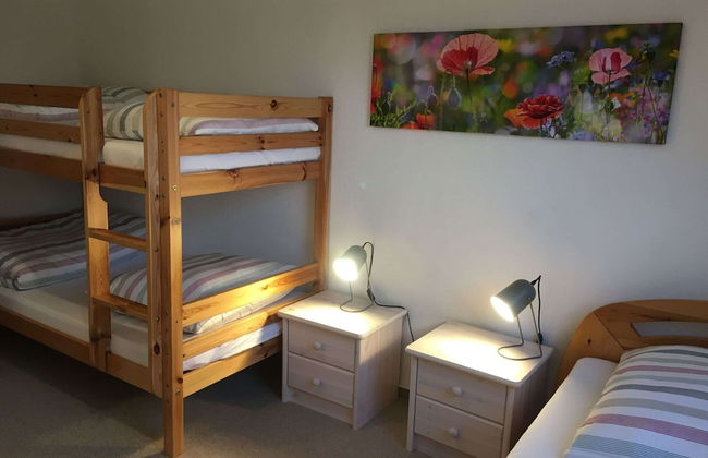 Holiday Home With Conservatory - Photo 5