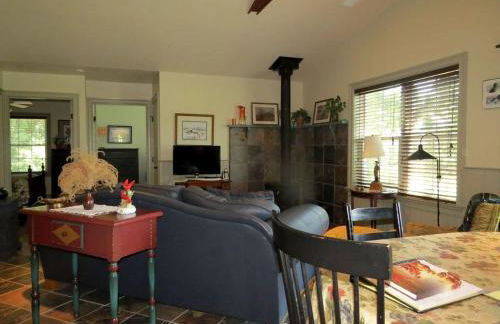 Lovely Barn Rental with Activities near Shenandoah National Park, Virginia - Foto 16