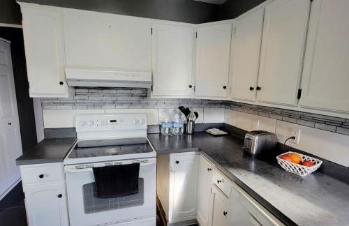 Comfortable and Charming, 15 mins to Niagara Falls - Foto 18