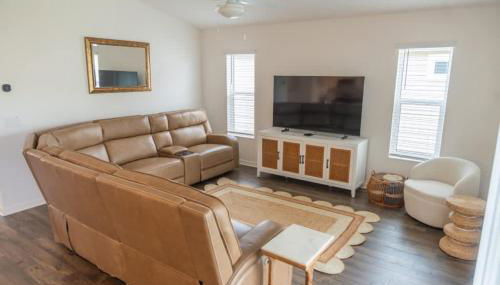 Brand New Designer Home - 5 minutes from East Port - Foto 3