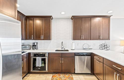 Seagrove Villa 11C - Oceanfront View! Center of Resort! - Foto 4