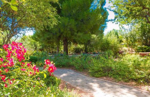 Kapila Gardens Family Retreat w/ private pool - Foto 45