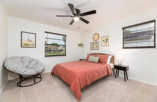 Heated Pool, Game Room & 4Bdrm - Bay Bungalow - Foto 11