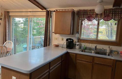 Cozy Cabin on Rangeline Lake - Foto 8