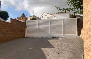 GRANDIOSO CHALET EN CASTELL DE POBLA MONTORNES - Foto 43