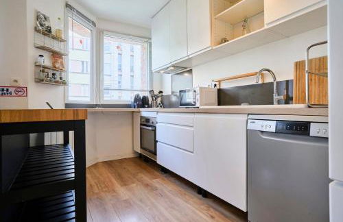 Apartment balconyparking space near train station - Foto 18