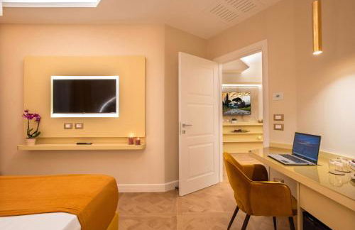 VentiSettembre Private Suites - Photo 139