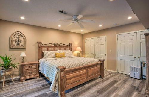 Beaver Lake Retreat with Deck and Private Hot Tub - Foto 24