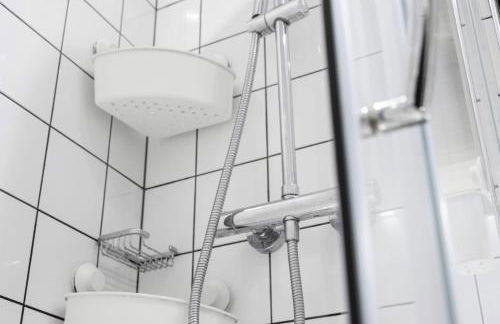 Spacious 5-Bed Apartment for Groups · Free Parking - Foto 23