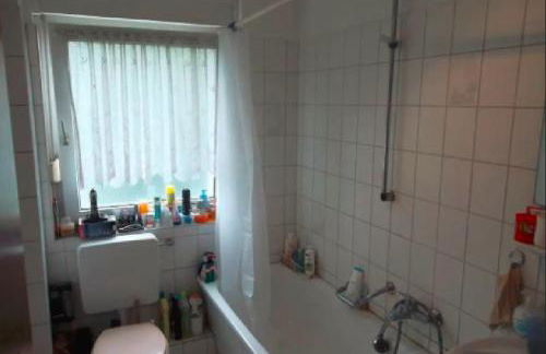 Düsseldorf - separates, privates Zimmer - Foto 9