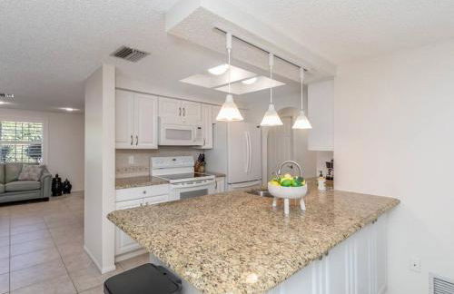 Alligator Escape - Heated pool haven just minutes from Venice beaches - Foto 18