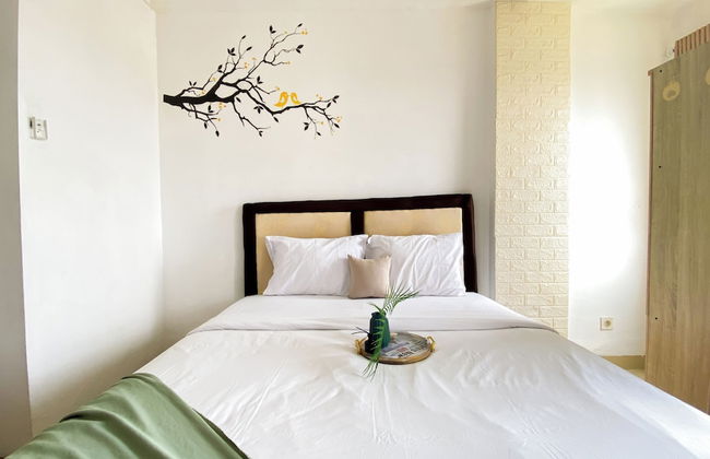 Homey And Cozy Living Studio At Poris 88 Apartment - Foto 5