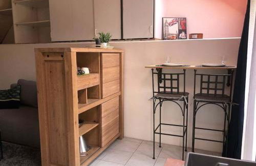 Studio gare et commerces sur place - Foto 11