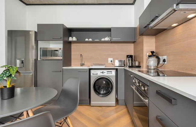 Bridgewater One Luxury Apartments - Photo 55