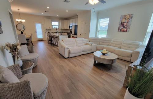 Sunset Hideaway 15 min from Downtown Lake Charles - Foto 3