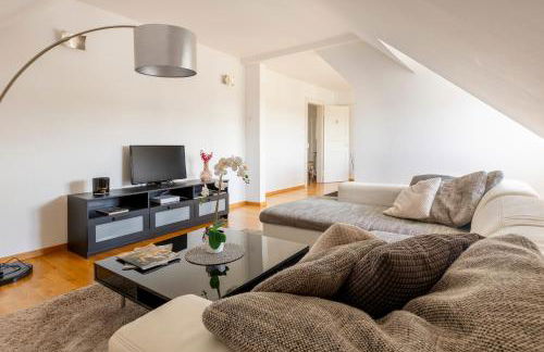 Bel appartement centre climatisé parking privé - Foto 14