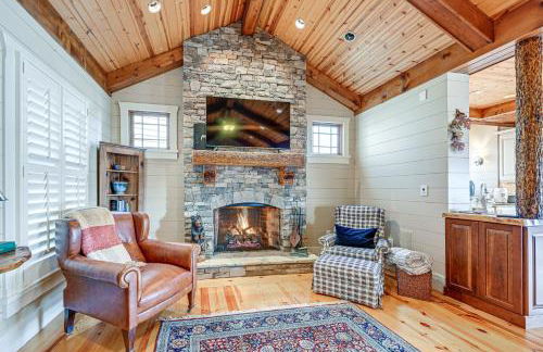 Mountain-View Georgia Cabin with 2 Decks - Foto 5