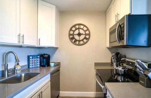 Sunny and Soothing Oceanfront Vistas - Foto 12