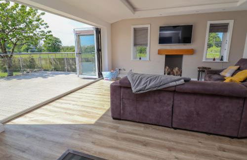 Dolly's House - Photo 5