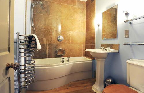 Russian Cottage Chatsworth Estate - Foto 18